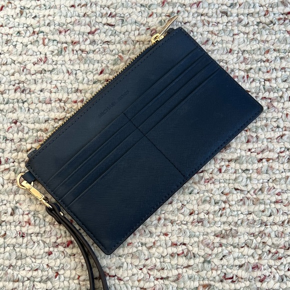Michael Kors Navy Blue Crossbody with Gold Hardware - Picture 4 of 6